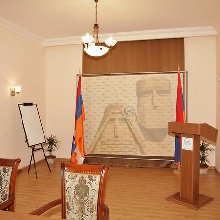 Artsakh Hotel Jerevan Exteriör bild