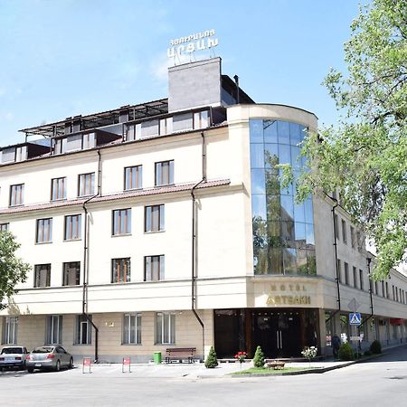 Artsakh Hotel Jerevan Exteriör bild