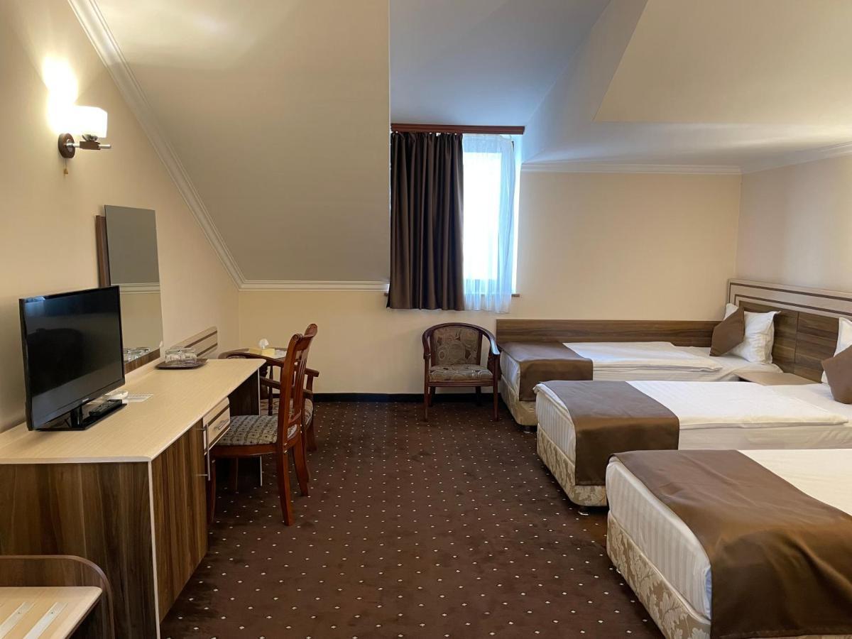 Artsakh Hotel Jerevan Exteriör bild