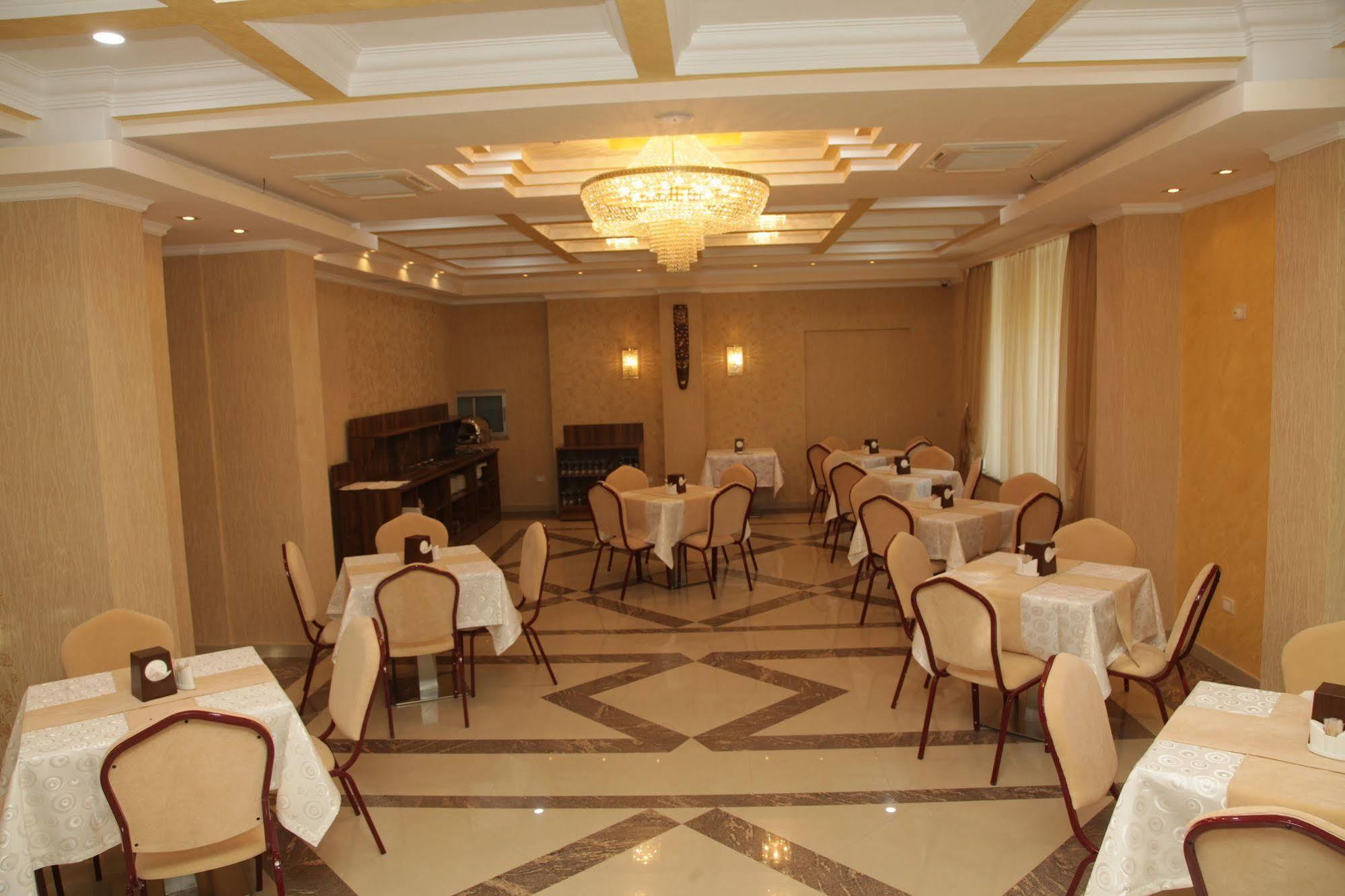 Artsakh Hotel Jerevan Exteriör bild