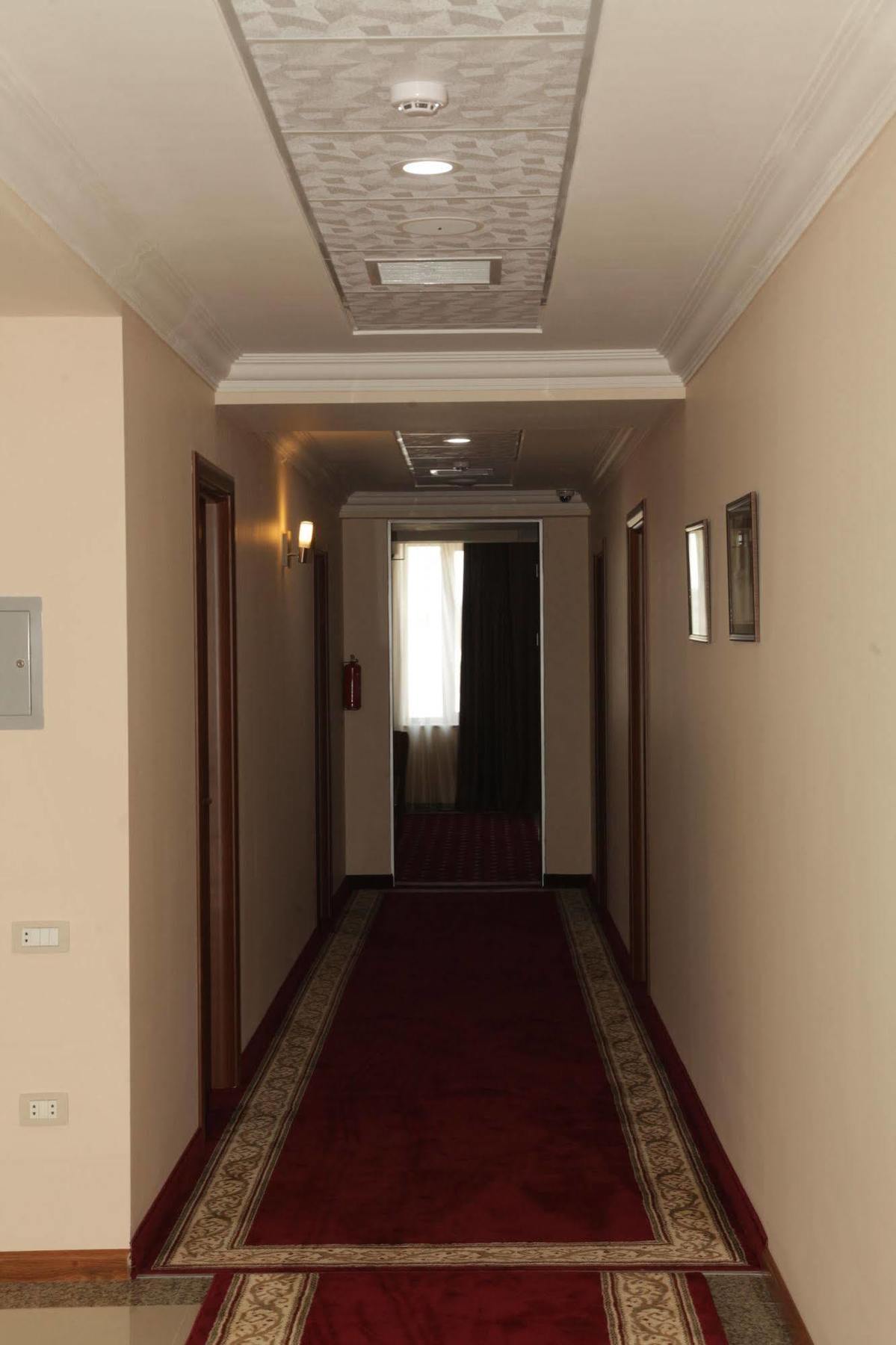 Artsakh Hotel Jerevan Exteriör bild